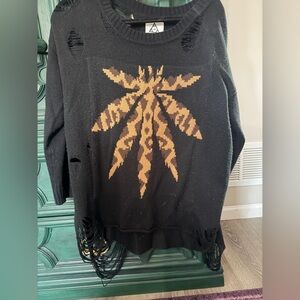 Unif Leopard Leaf Distressed Women's Sweater